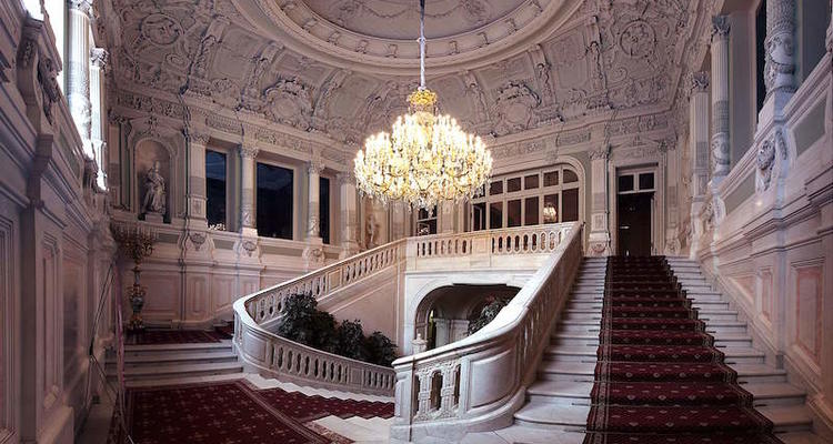 El Palacio de los príncipes Yusupov en San Petersburgo