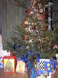 New Year tree with presents